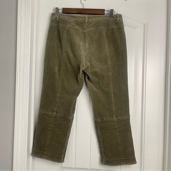 Gianni Bini Pea Green Corduroy Retro Capris - Picture 4 of 4